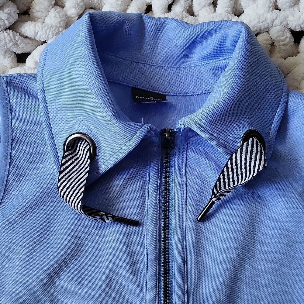 ⛳️ GOLF Belyn Key Pique Grommet Women's Golf Vest - Periwinkle. - Picture 4 of 10